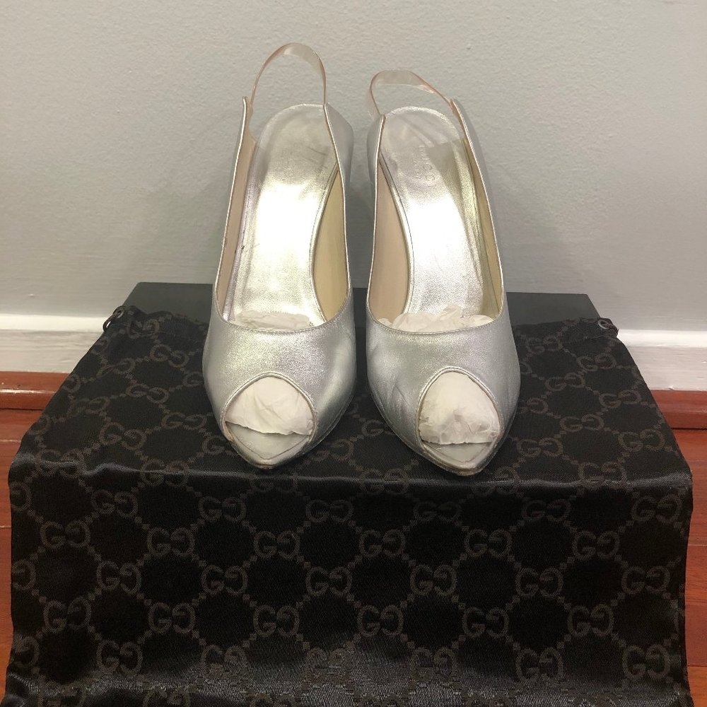 Gucci metallic sliver heels